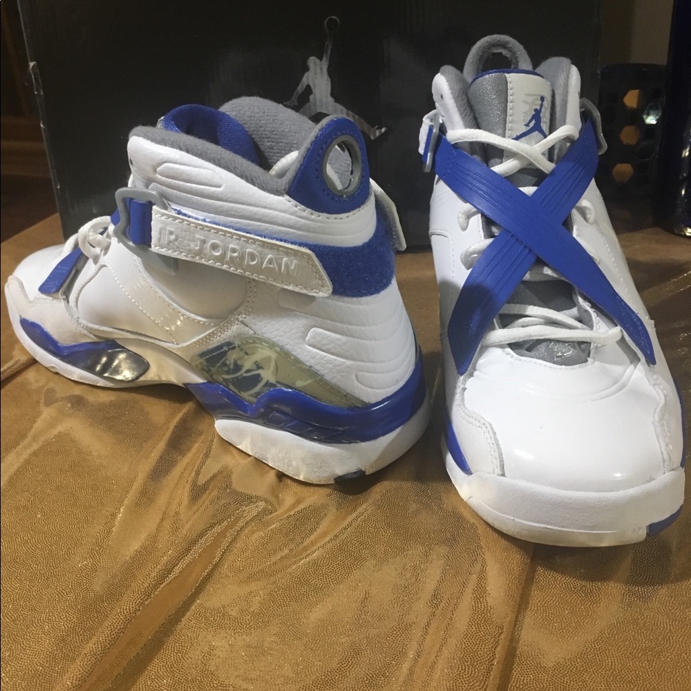 Boys sneakers